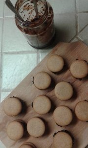 hazi anyu-szilvalekvaraval toltott mezes korongok 2015oktober