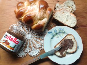 2016-05-18-17-58-42_Első fonott kalácsom