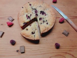 _csokis málnás torta