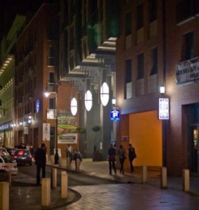 567-6xb7nt-central-passage3732